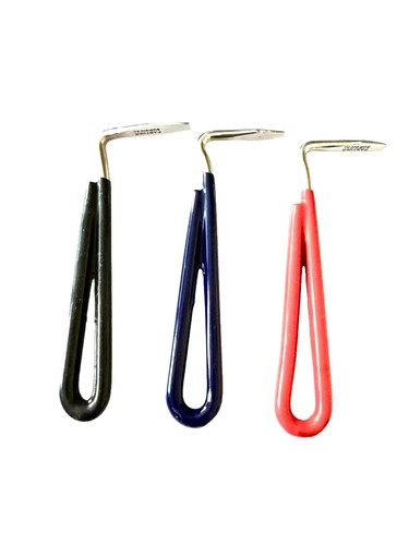 Grooming hoof pick hooves - grooming,